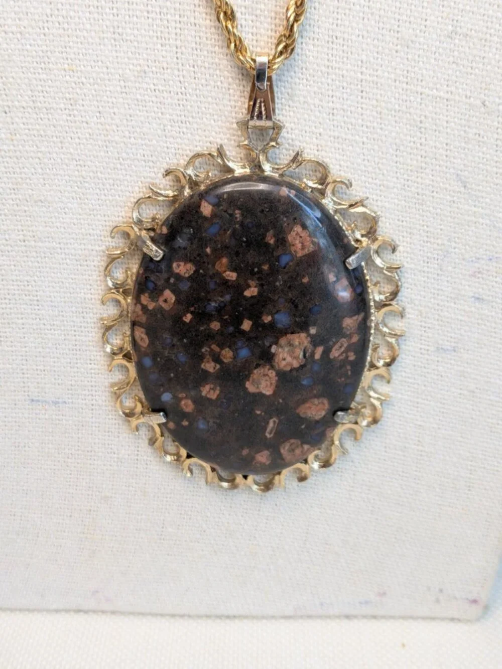 Gold‑Tone Rope Chain Necklace with Llanite Cabochon Pendant